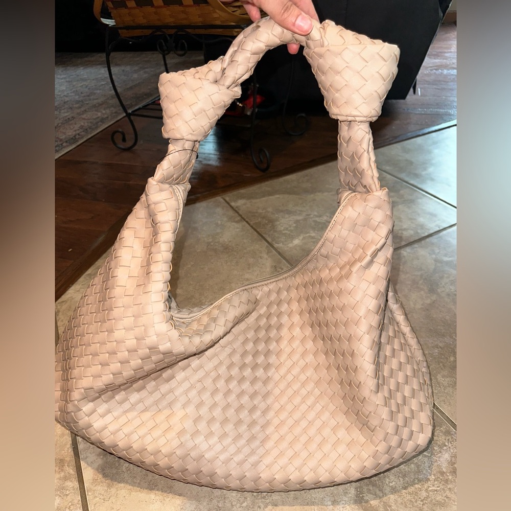 XL Sondra Roberts Cream Hobo Bag